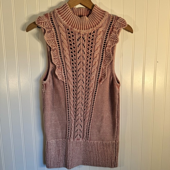 White House Black Market Knitted Ruffled Sleeveless Sweater Tank 100% Cotton M - Picture 2 of 10